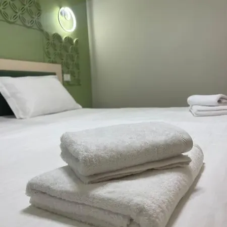 Square Komuna Apartment Tirana